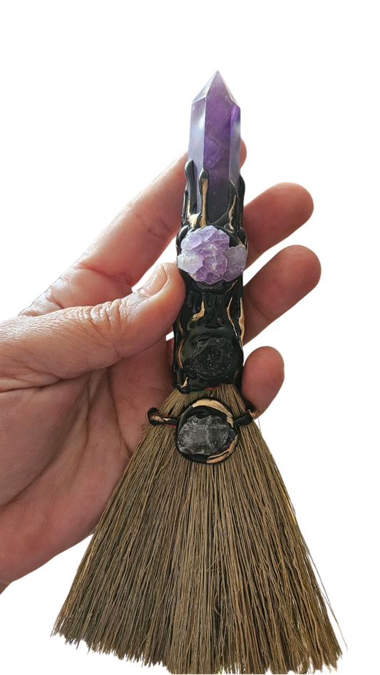 quartz broom Amethyst